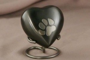 Photo of Hin Heart Display Stand Pet Urn from Hindman Funeral Homes, Inc.