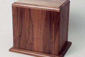 Photo of Treasure II urn from Hindman Funeral Homes & Crematory, Inc.